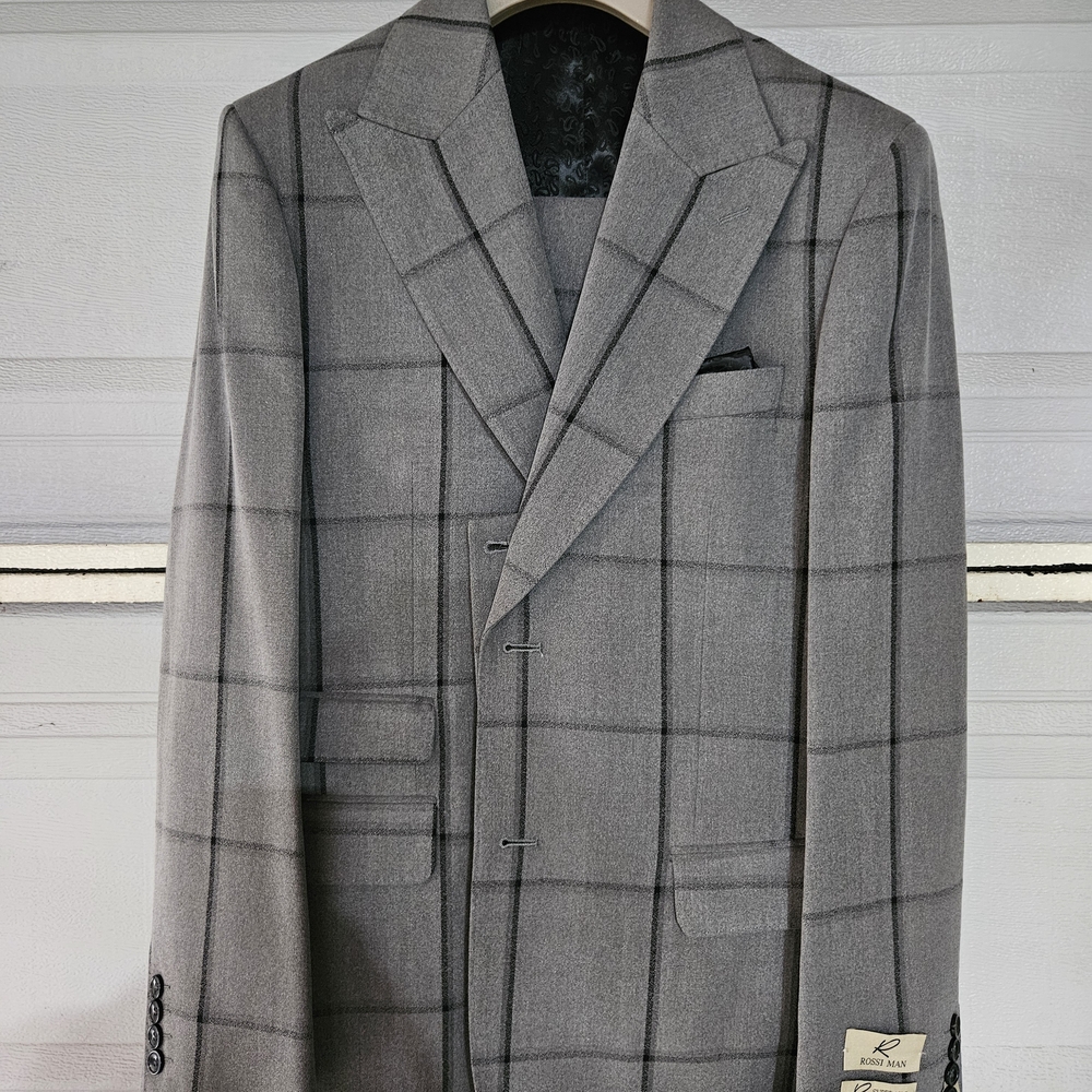 Elegant Gray Windowpane Blazer
